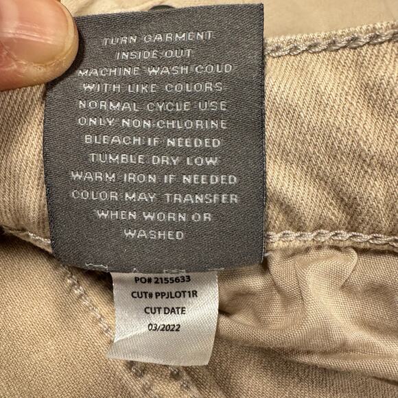 Torrid Women's Plus Size Tan Boyfriend Straight Mid-Rise Stretch Jeans - Size 14 - Picture 11 of 11